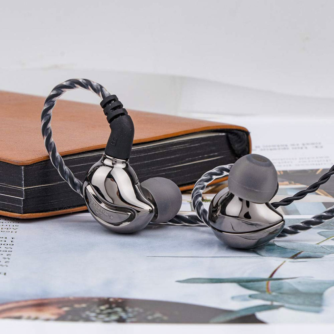 Headphone-Zone-BLON-BL01-Silver