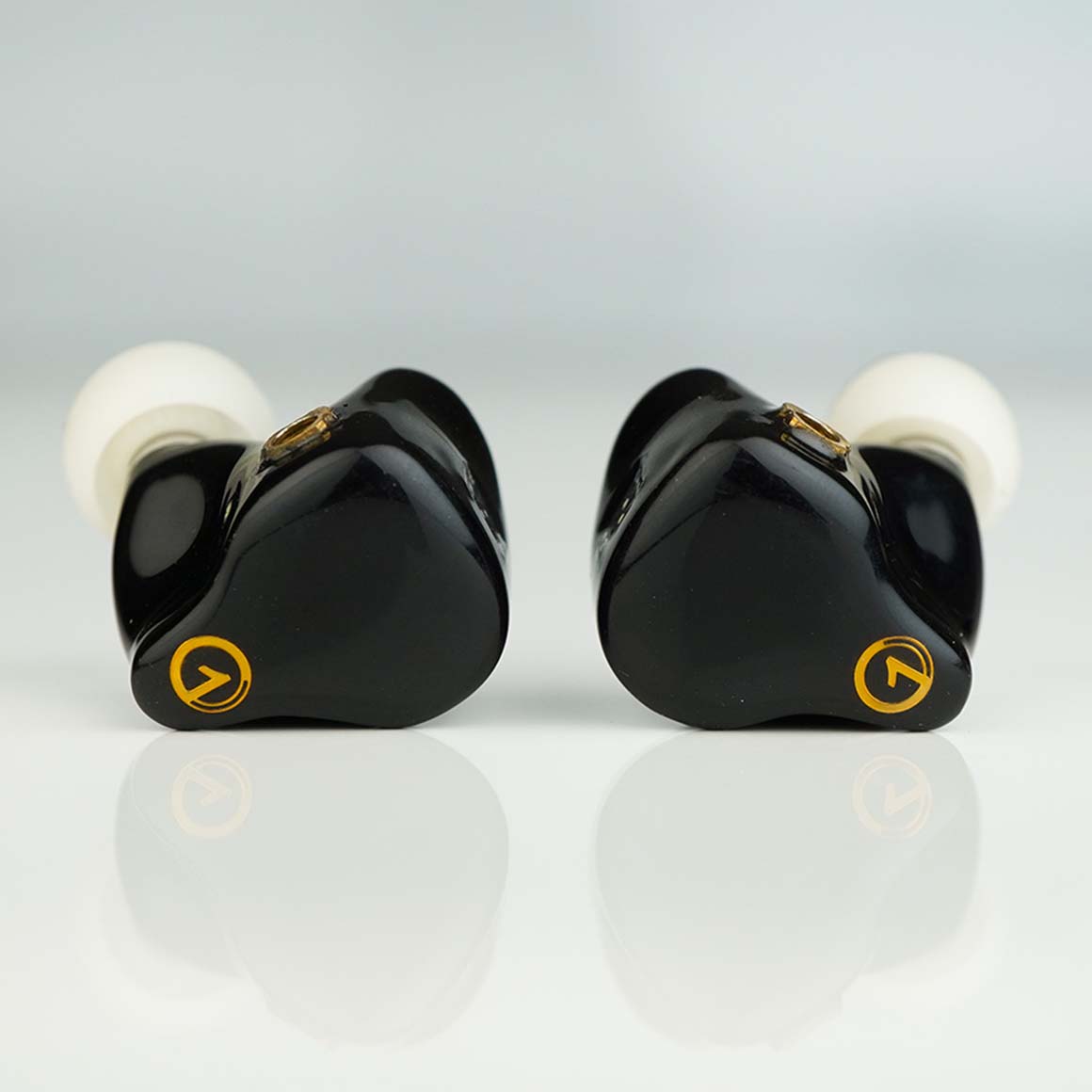 Headphone-Zone-1Custom-Junior-Demo-Unit