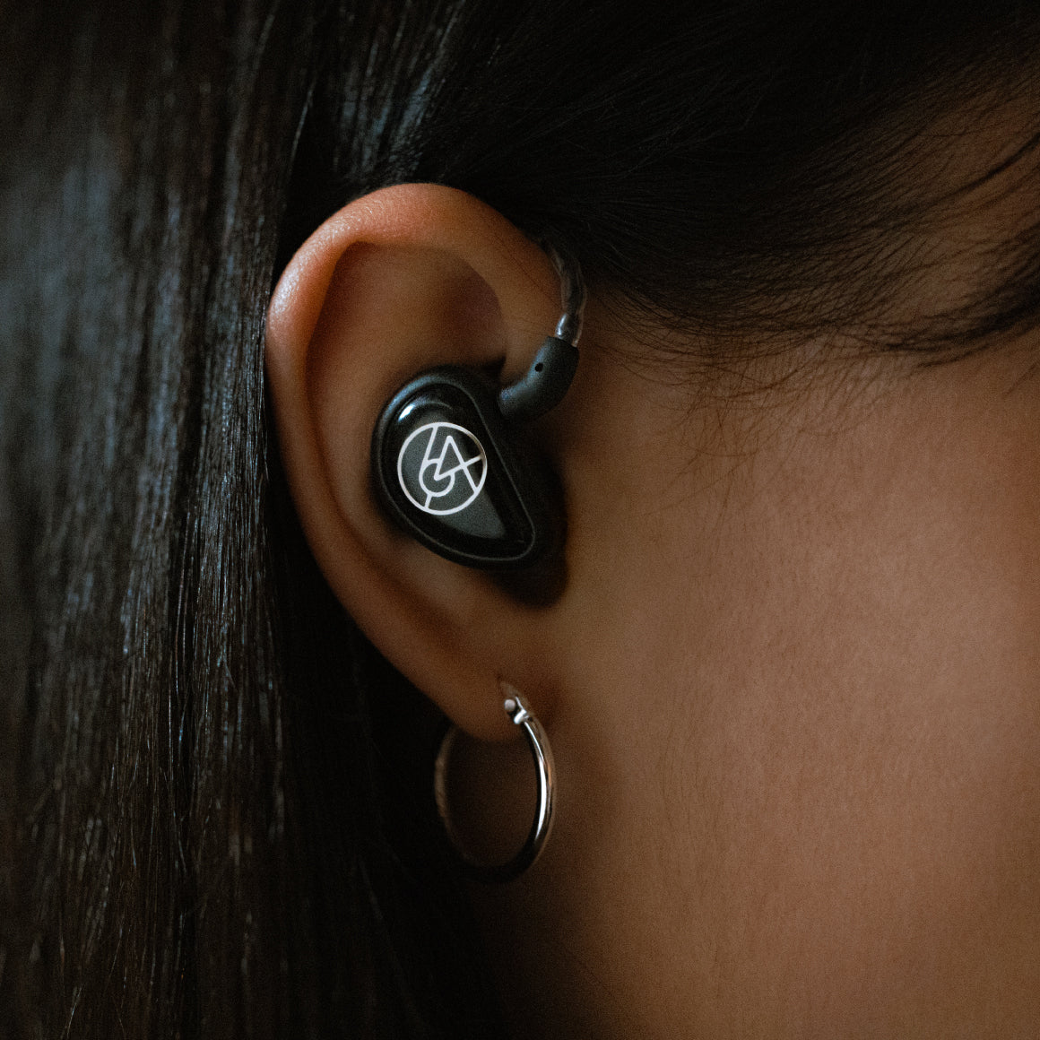 Headphone-Zone-64-Audio-Aspire-4