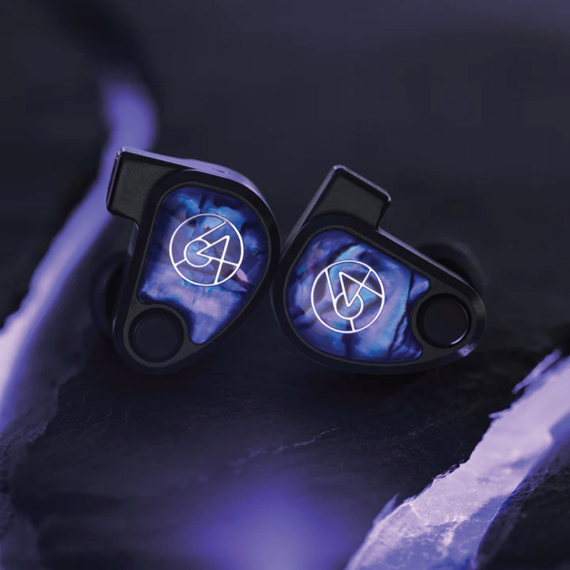 Headphone-Zone-64-Audio-Volur