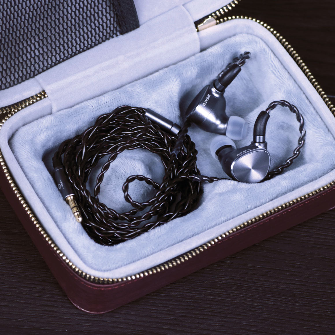 Headphone-Zone-7HZ-Legato