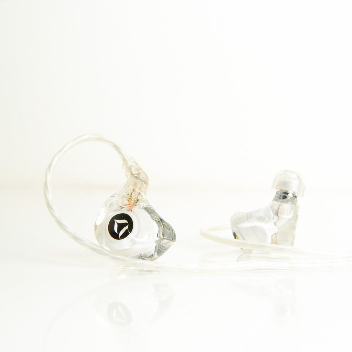 Headphone-Zone-Activo-x-DITA-Audio-Demo-Unit