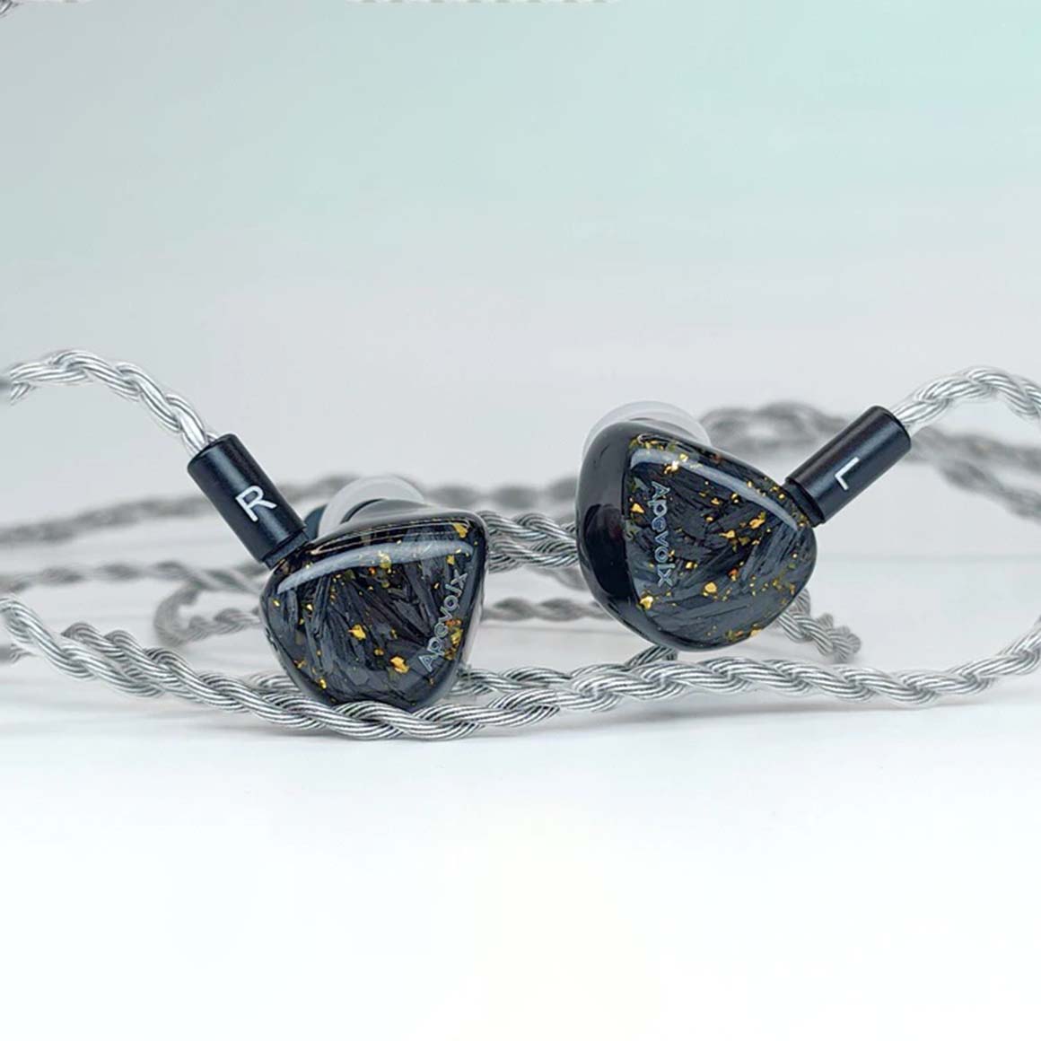 Headphone-Zone-Apevoix-Grit