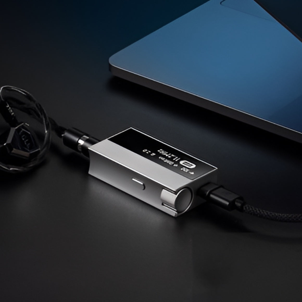 Headphone-Zone-Astell_Kern-AK-HC5