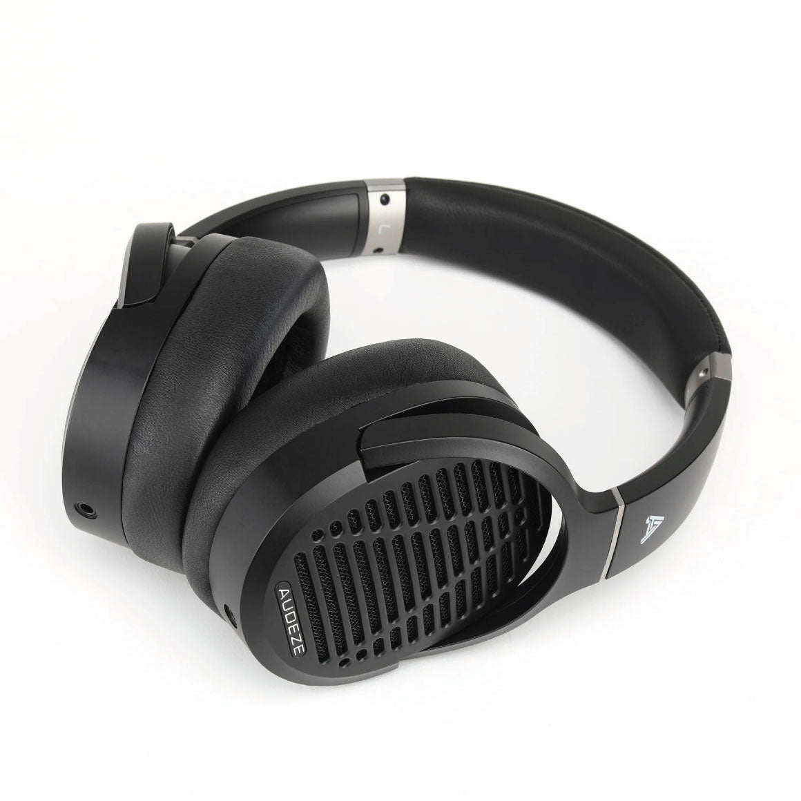 Headphone-Zone-Audeze-LCD-1