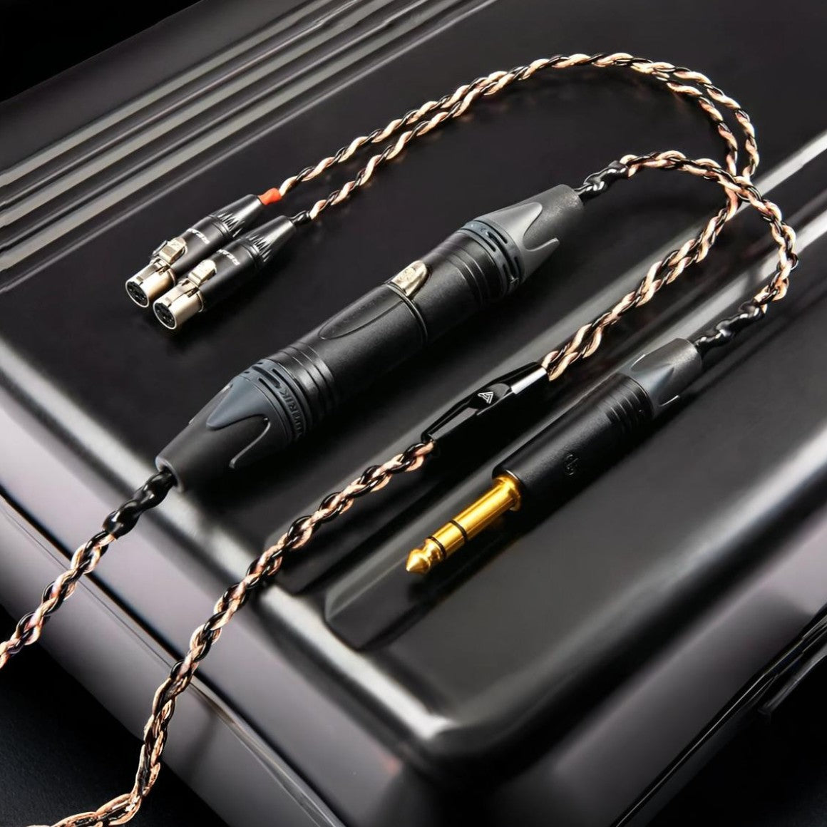 Headphone-Zone-Audeze-LCD-5s