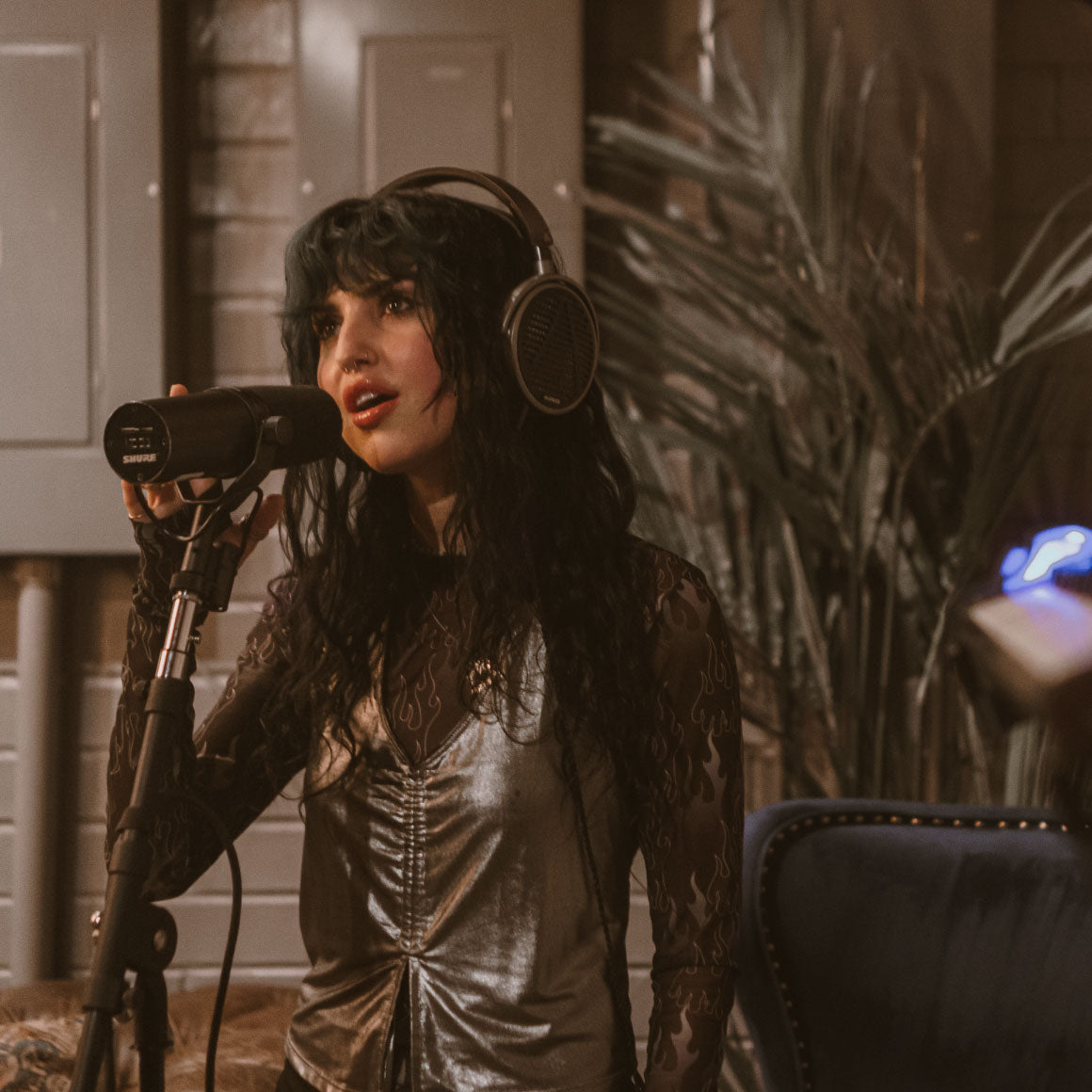 Headphone-Zone-Audeze-MM-100