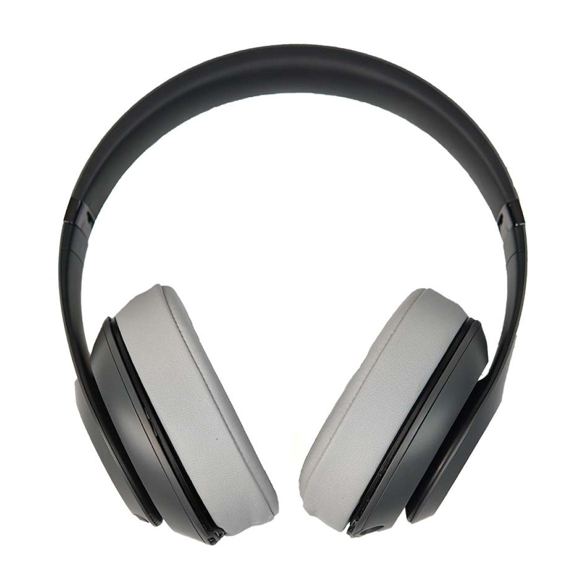 Headphone-Zone-Beats-Studio-3