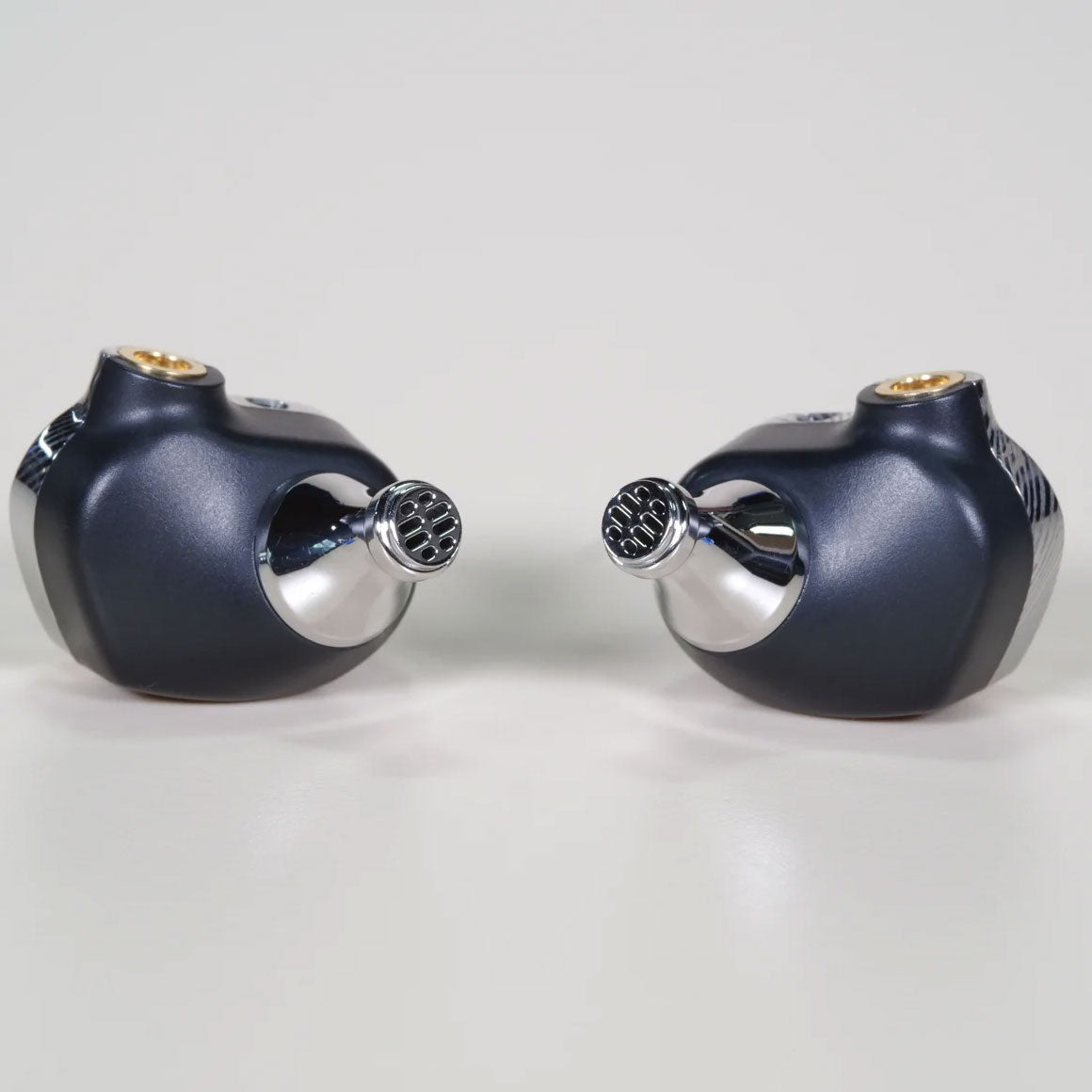 Headphone-Zone-Campfire Audio-Saber