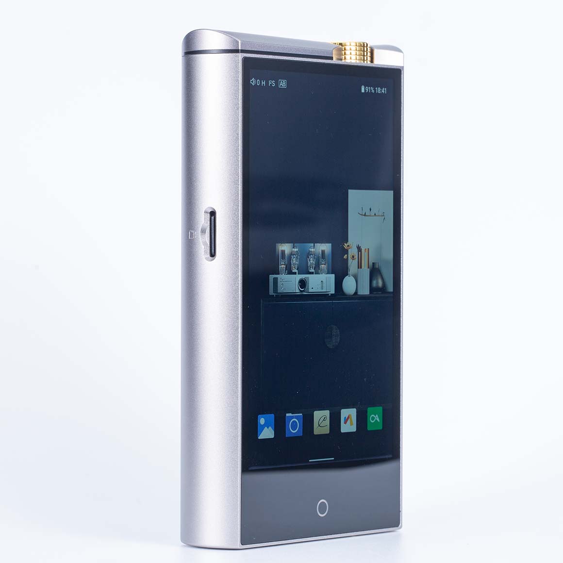 Headphone-Zone-Cayin-N7-Plus