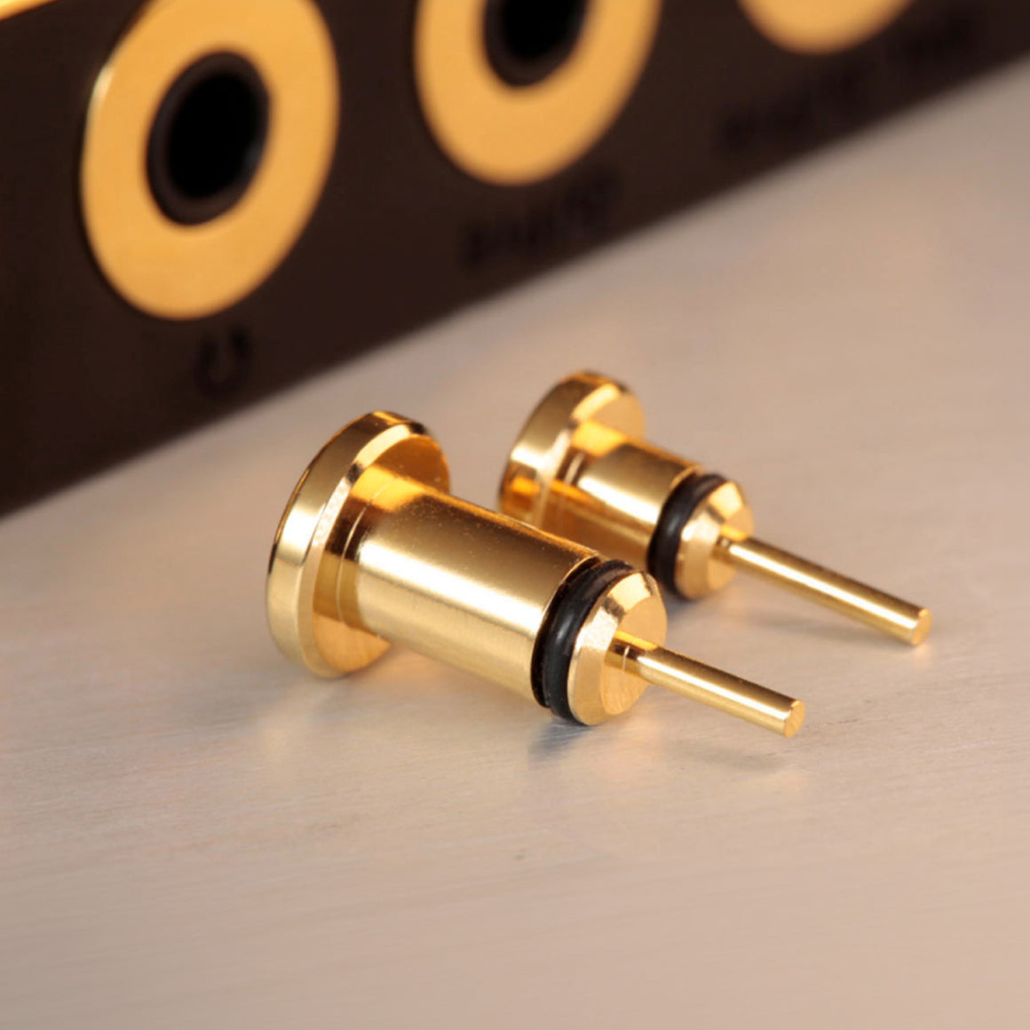Headphone-Zone-Cayin-P35A_P44A-Dust-Plug