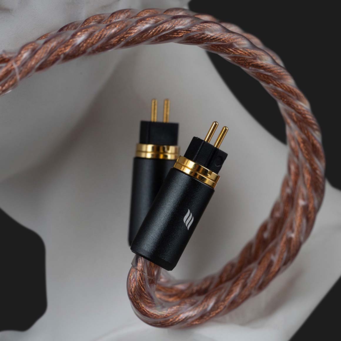 Headphone-Zone-Effect-Audio-Ares-S-2