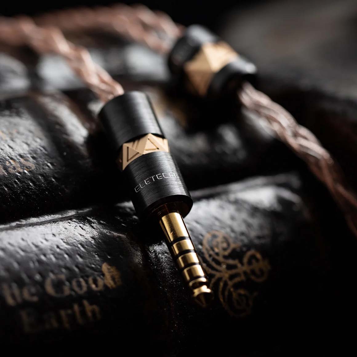 Headphone-Zone-Eletech-Azrael