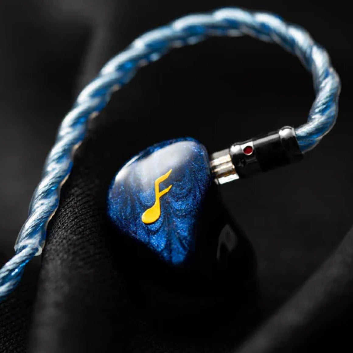 Headphone-Zone-FATfrequency-Maestro SE Universals