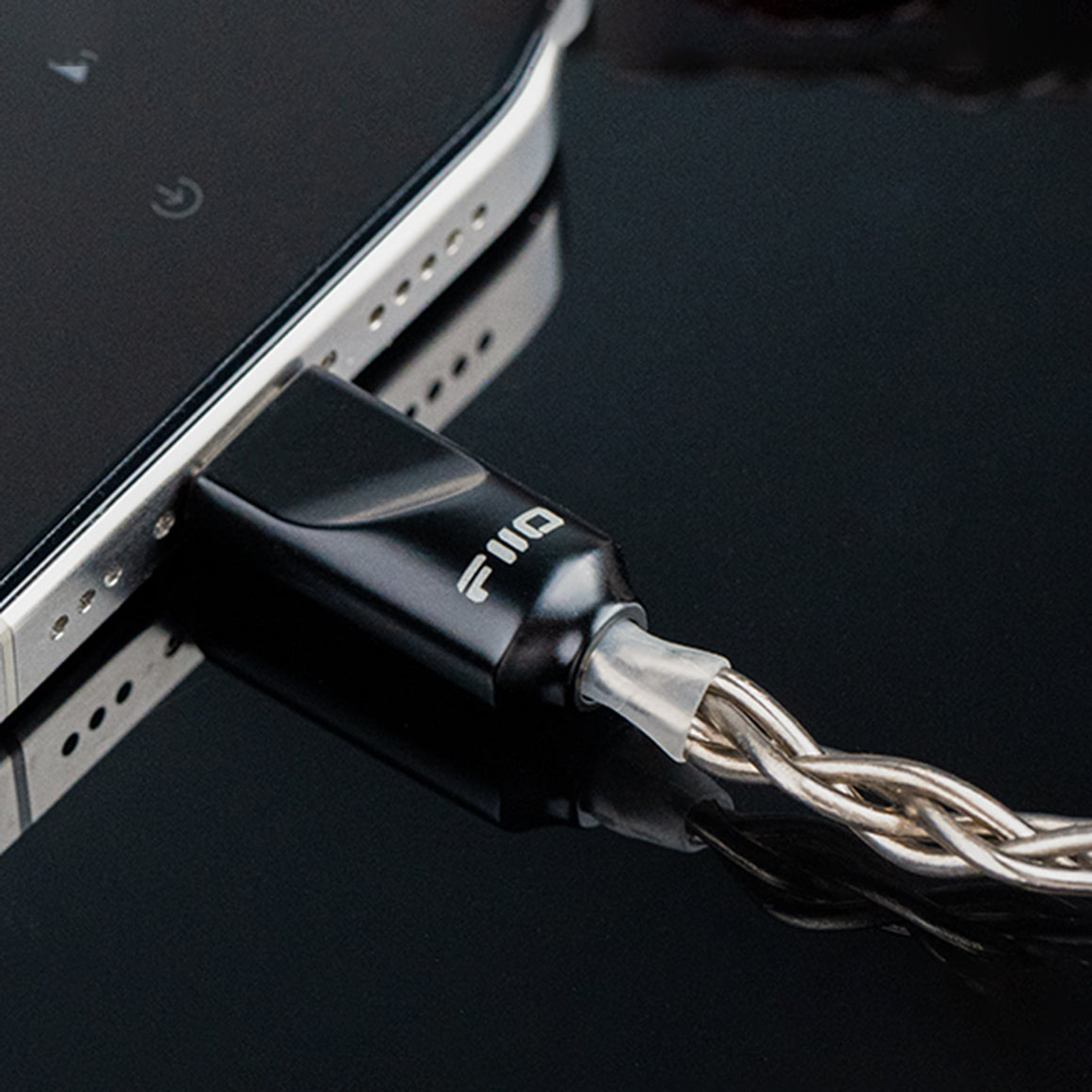 Headphone-Zone-FiiO-LS-TC2