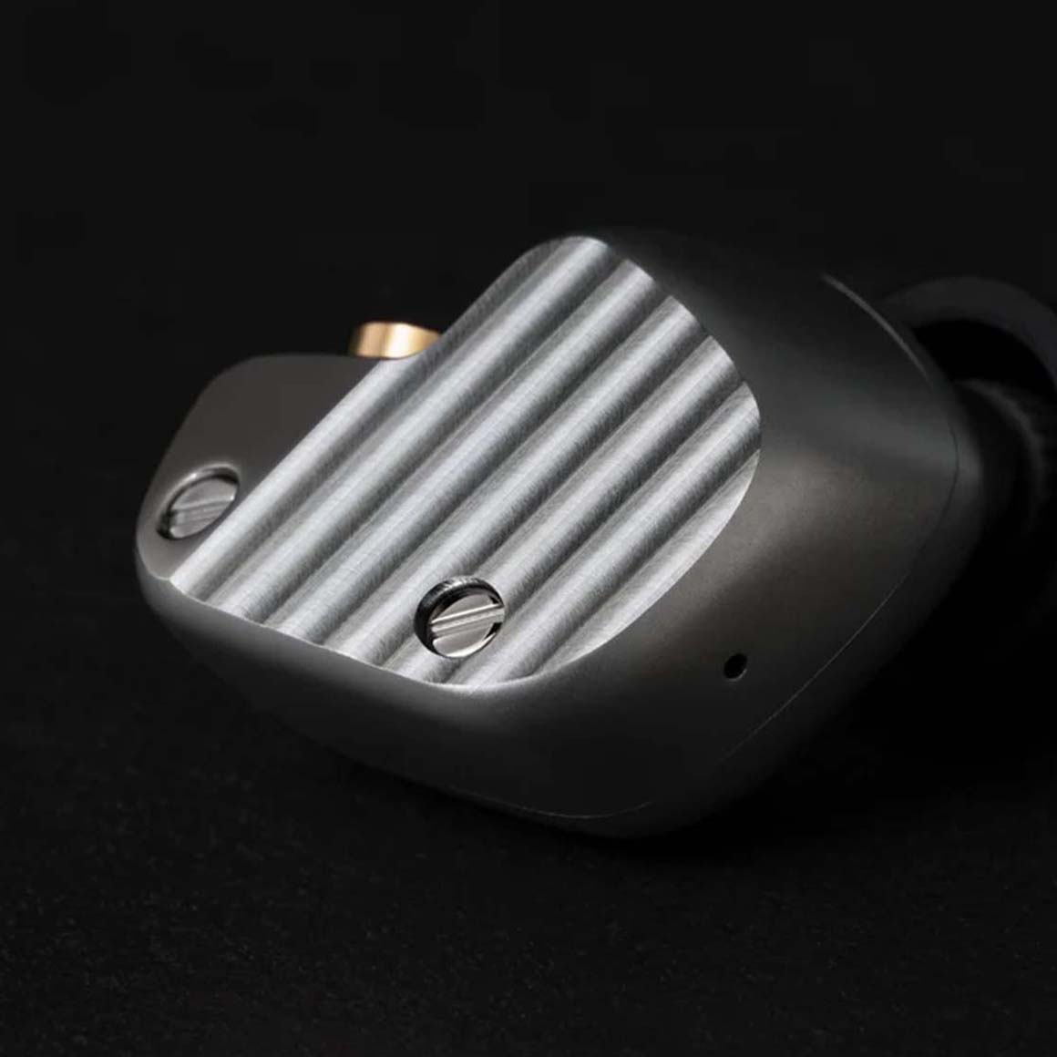 Headphone-Zone-Final-A10000