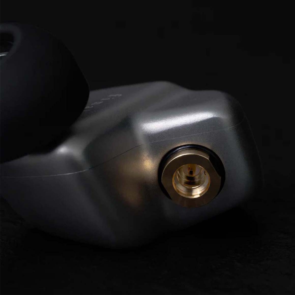 Headphone-Zone-Final-A10000