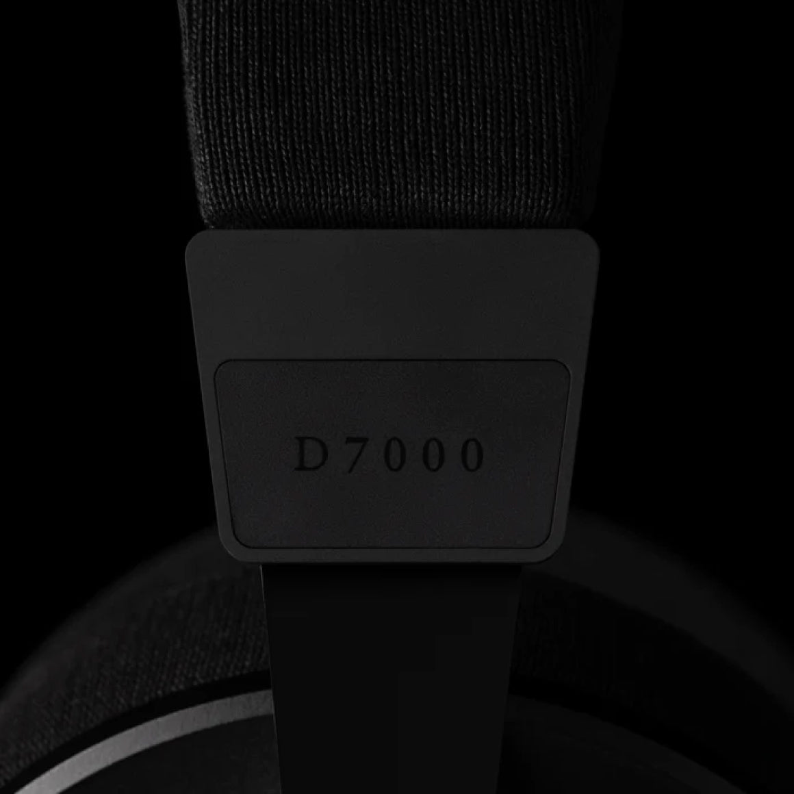 Headphone-Zone-Final-D7000