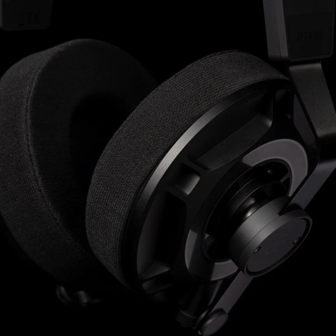 Headphone-Zone-Final-D7000