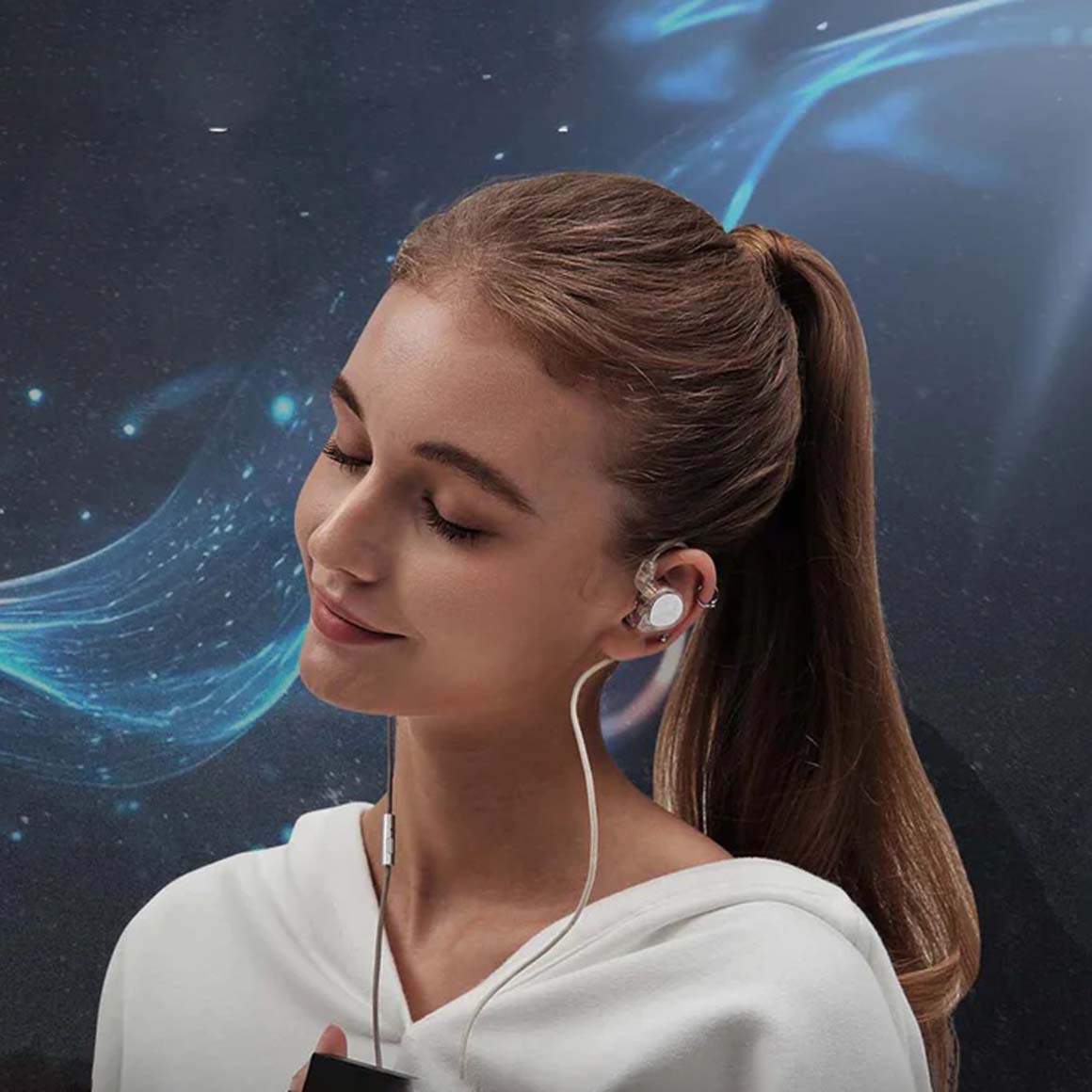 #Color_White Transparent