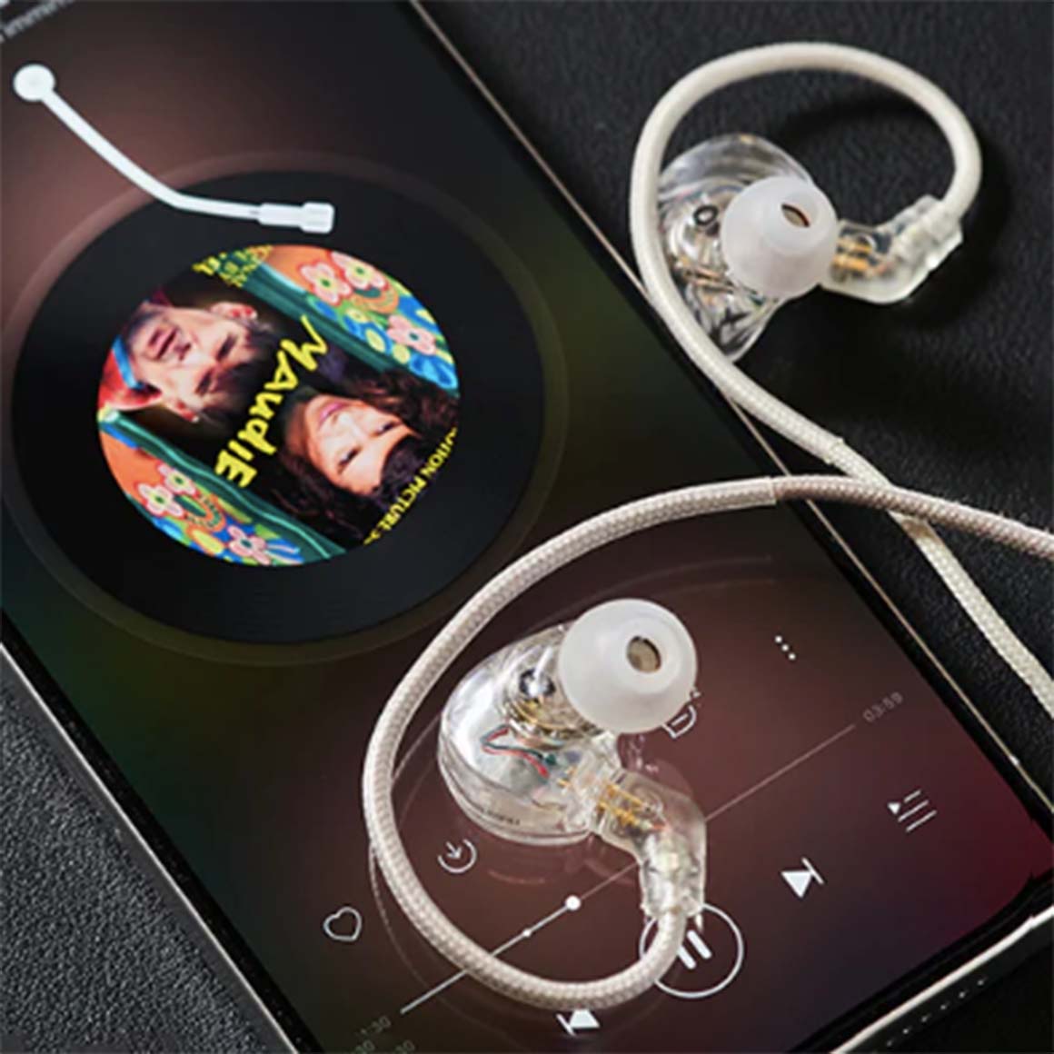 #Color_White Transparent