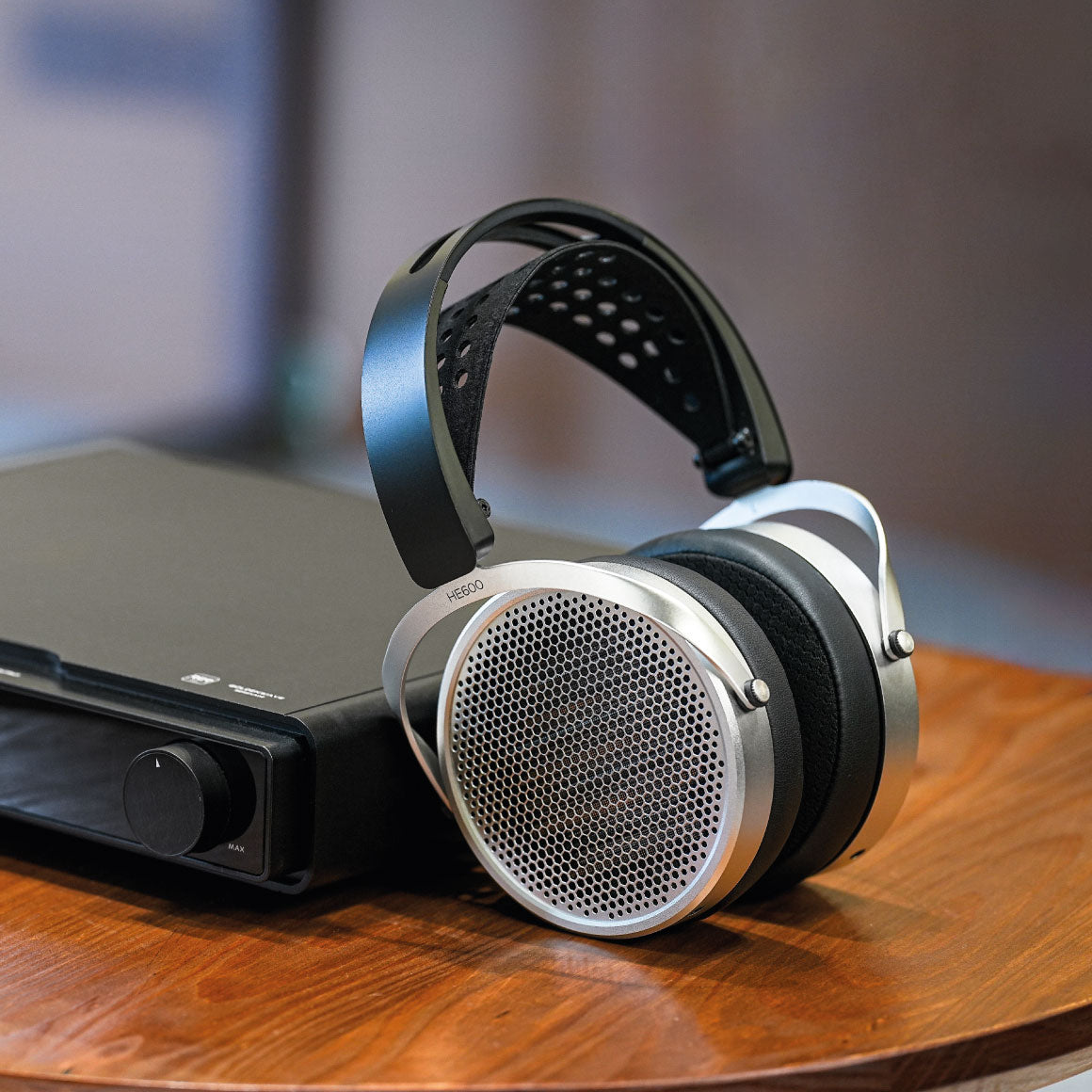 Headphone-Zone-HIFIMAN-HE600