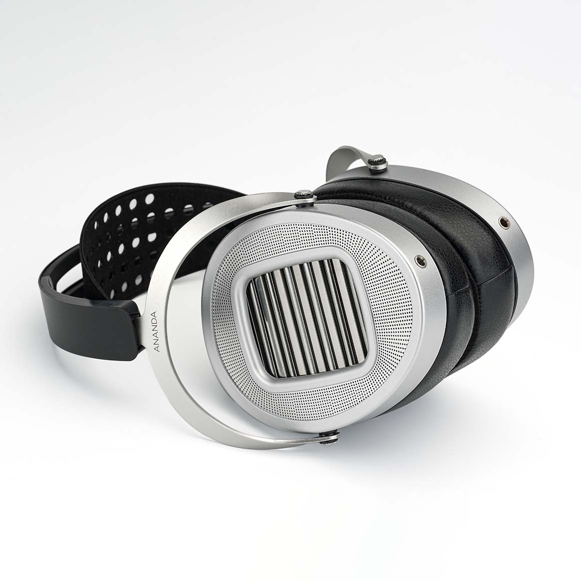 Headphone-Zone-HiFiMAN-ANANDA-UNVIELD