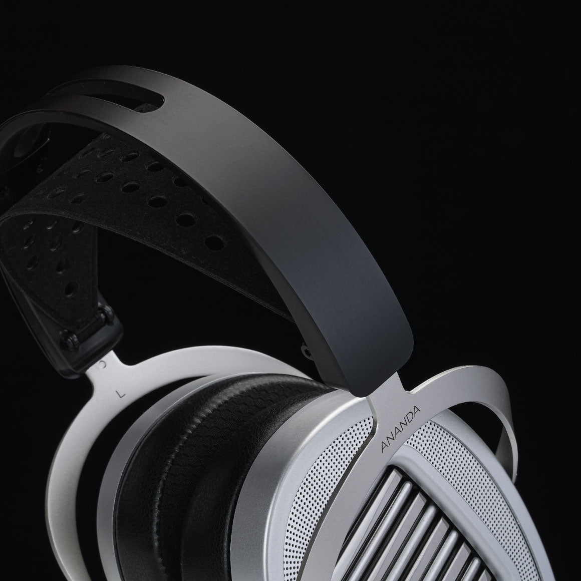 Headphone-Zone-HiFiMAN-ANANDA-UNVIELD
