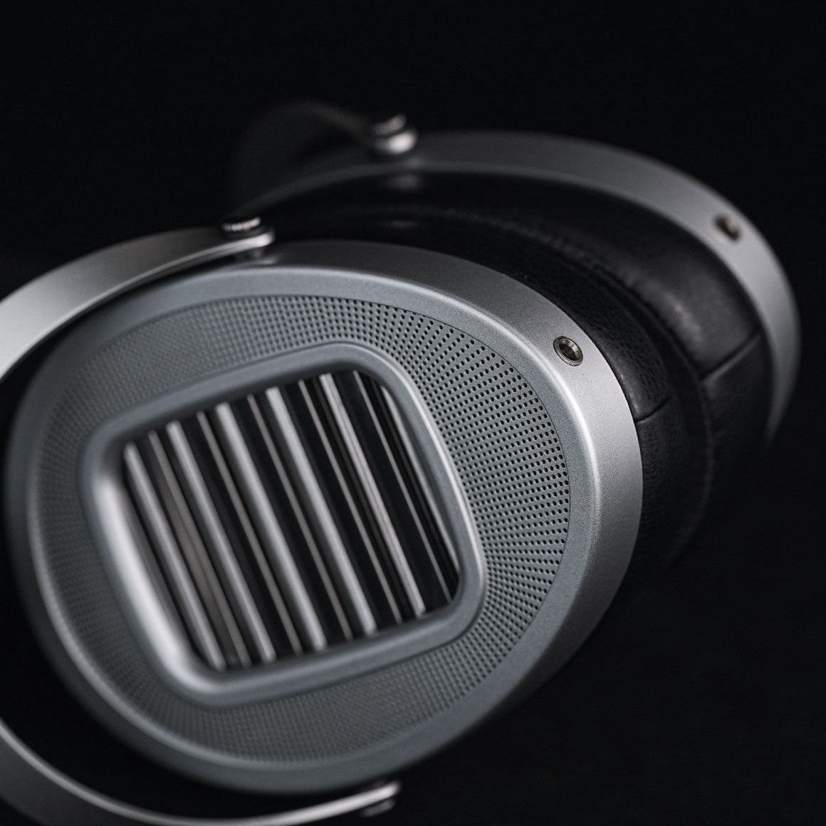 Headphone-Zone-HiFiMAN-ANANDA-UNVIELD