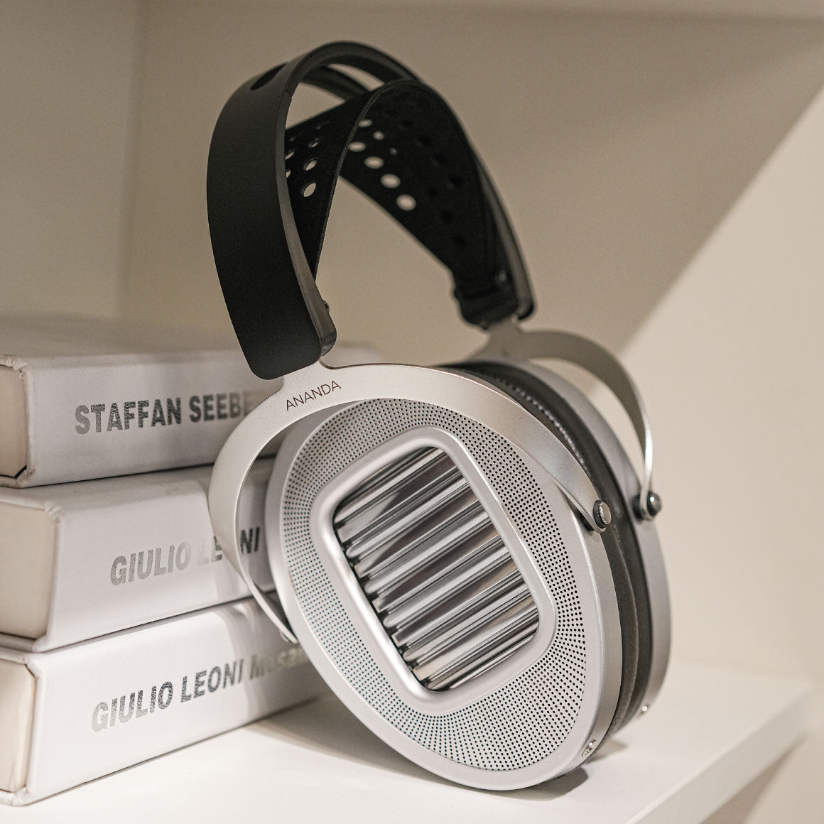 Headphone-Zone-HiFiMAN-ANANDA-UNVIELD