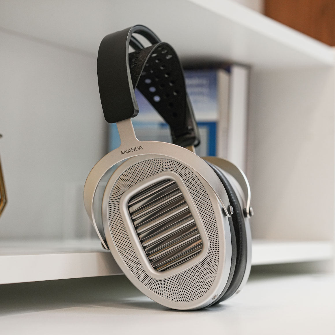 Headphone-Zone-HiFiMAN-ANANDA-UNVIELD
