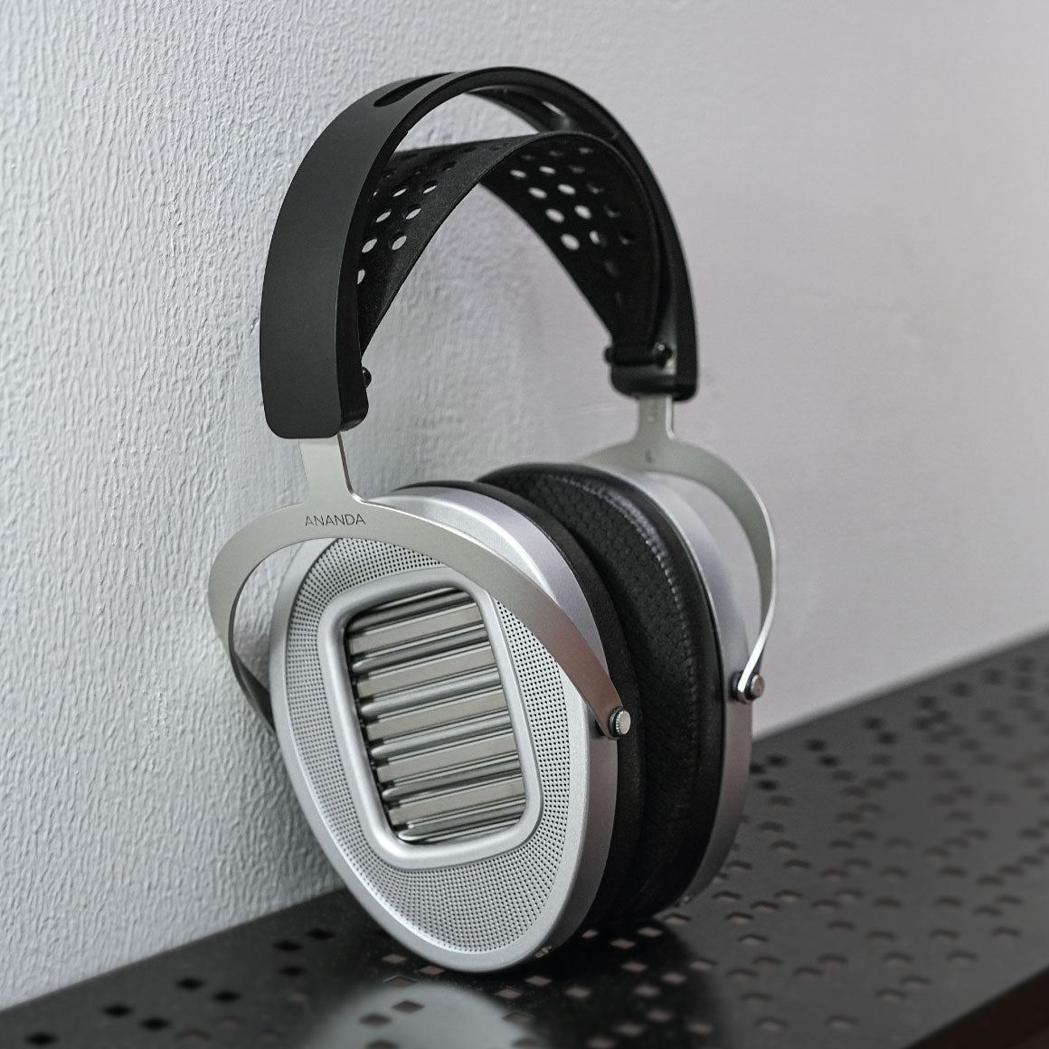 Headphone-Zone-HiFiMAN-ANANDA-UNVIELD