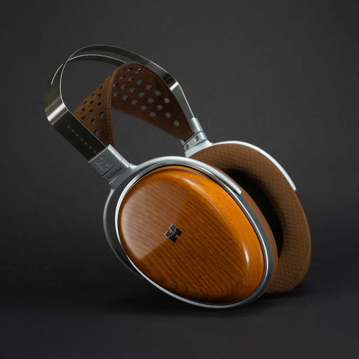 Headphone-Zone-HiFiMAN-AUDIVINA