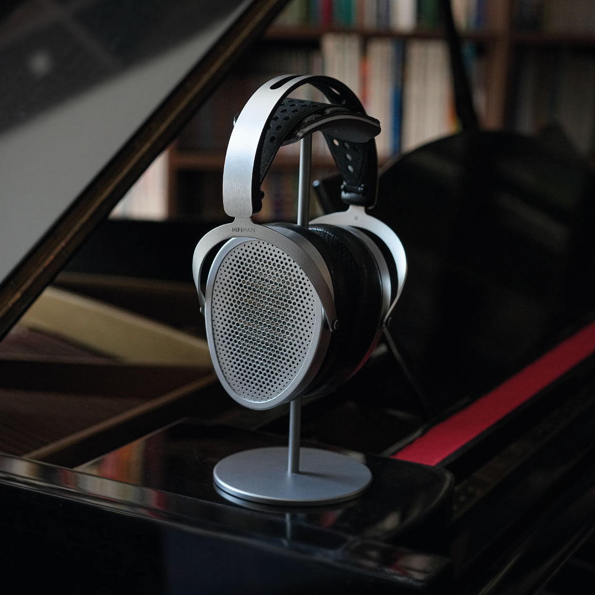Headphone-Zone-HiFiMAN-Edition-XV