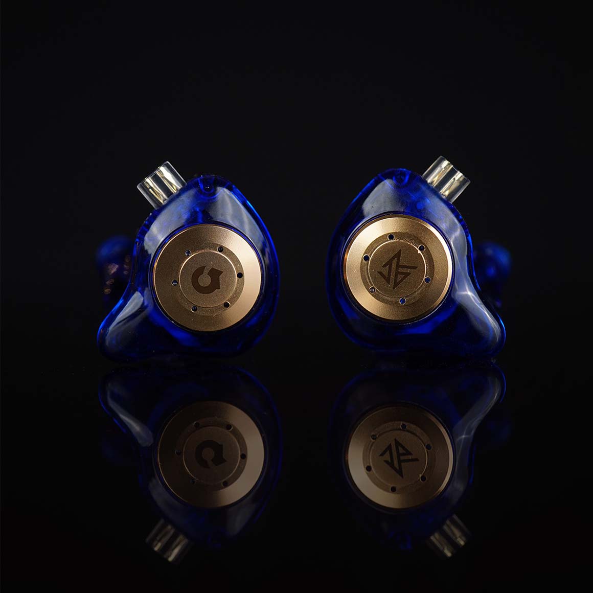 #Plug_3.5mm
