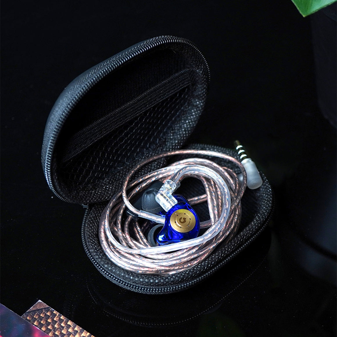 #Plug_3.5mm
