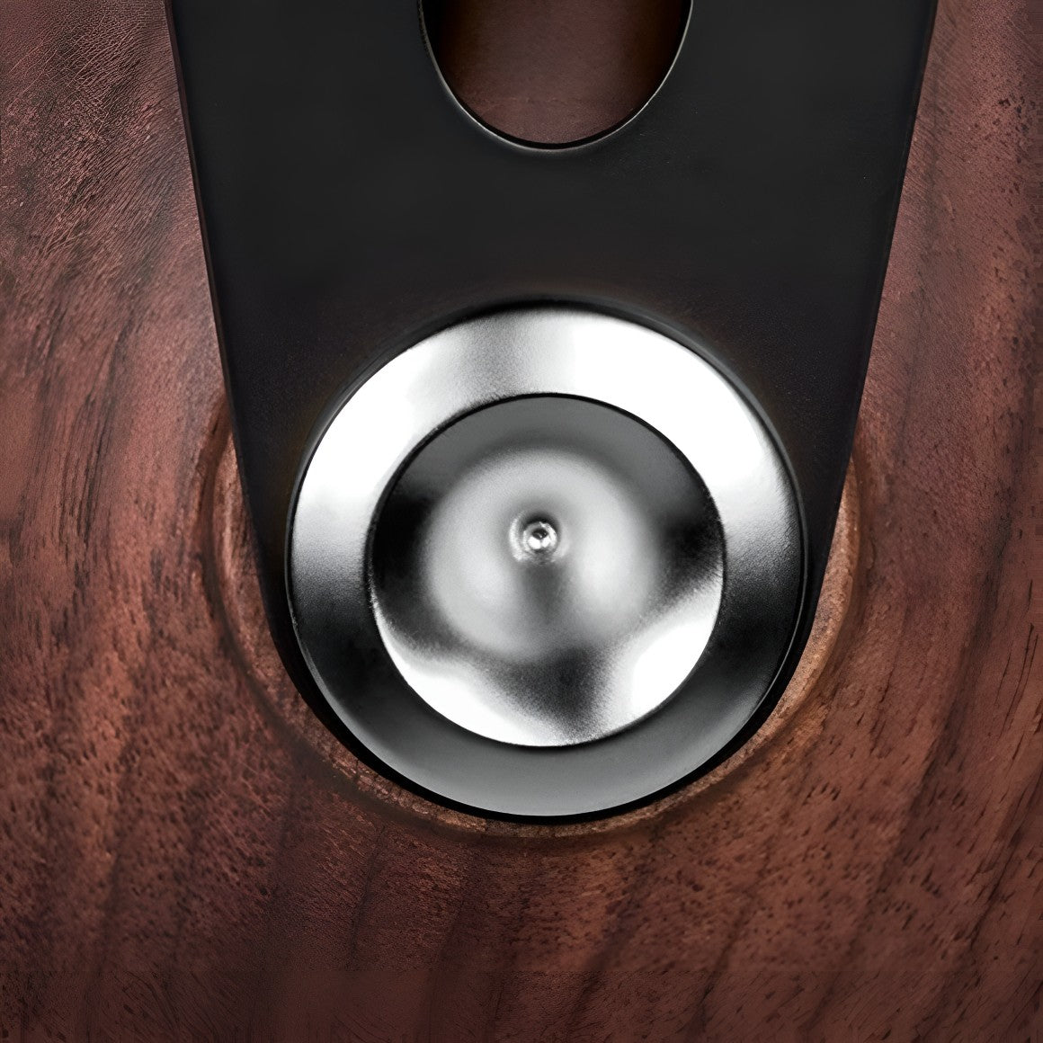 #Color_Walnut/Silver