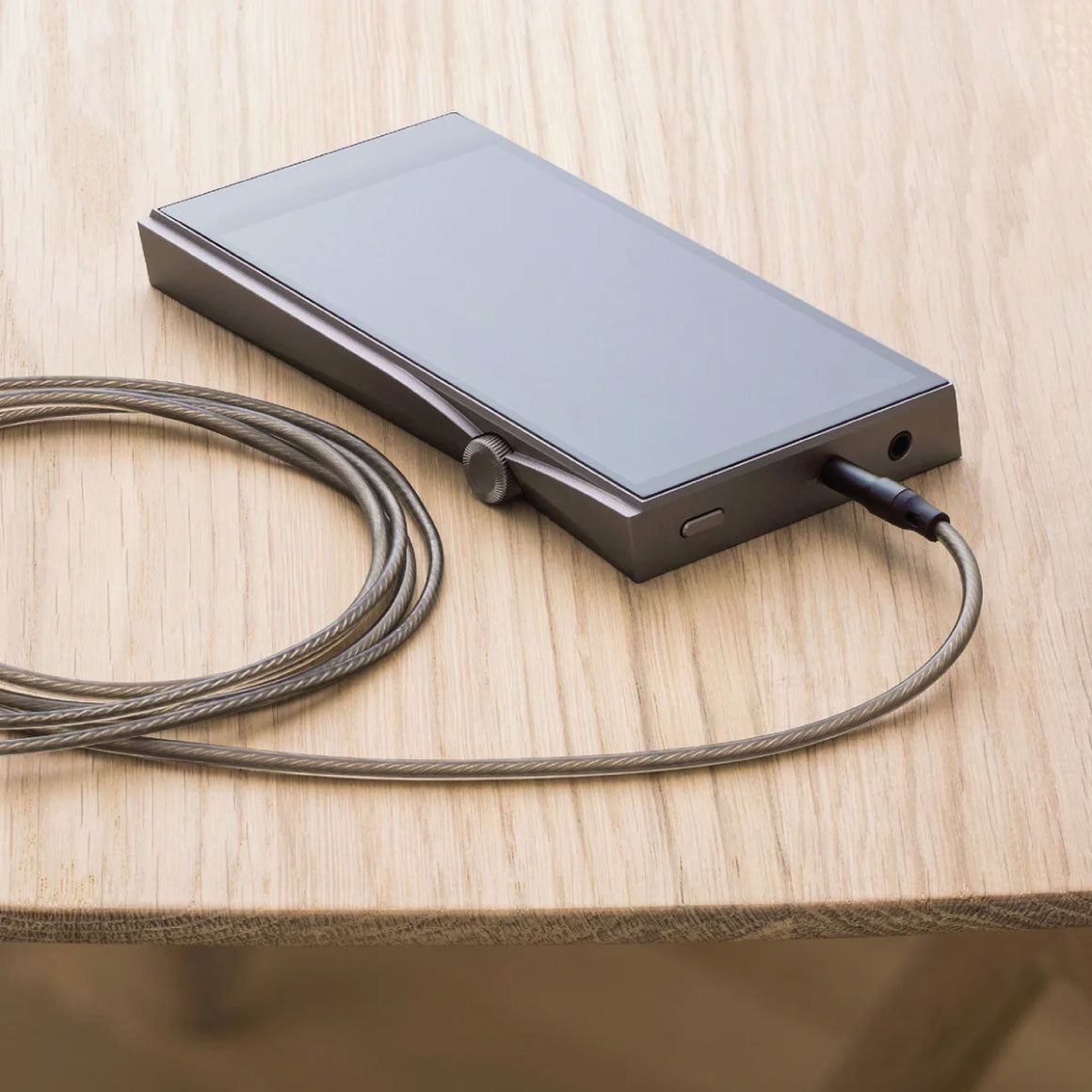 Headphone-Zone-Meze-99 Series OFC 4.4mm Balanced Upgrade Cable