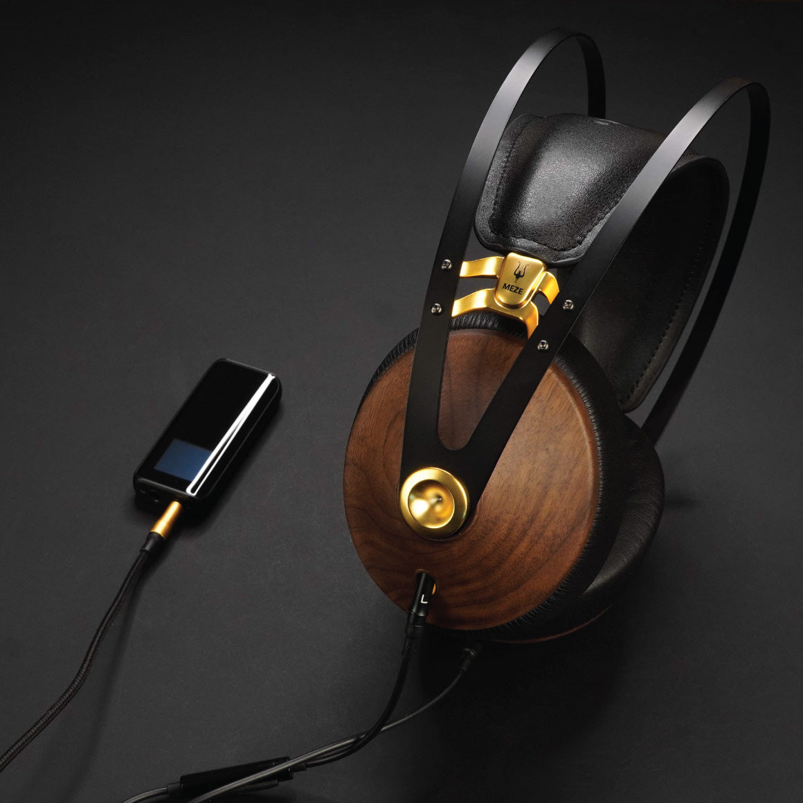 Meze 99 Classics + FiiO BTR15 + Meze 99 Series OFC 4.4mm Balanced Cable Portable Setup