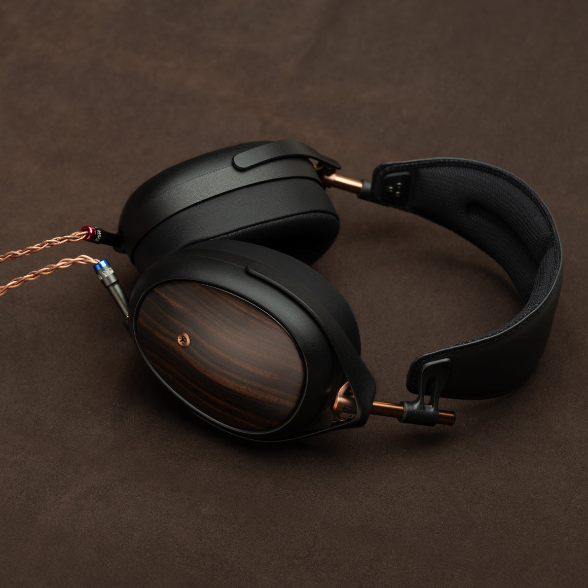 Headphone-Zone-Meze-Liric-II