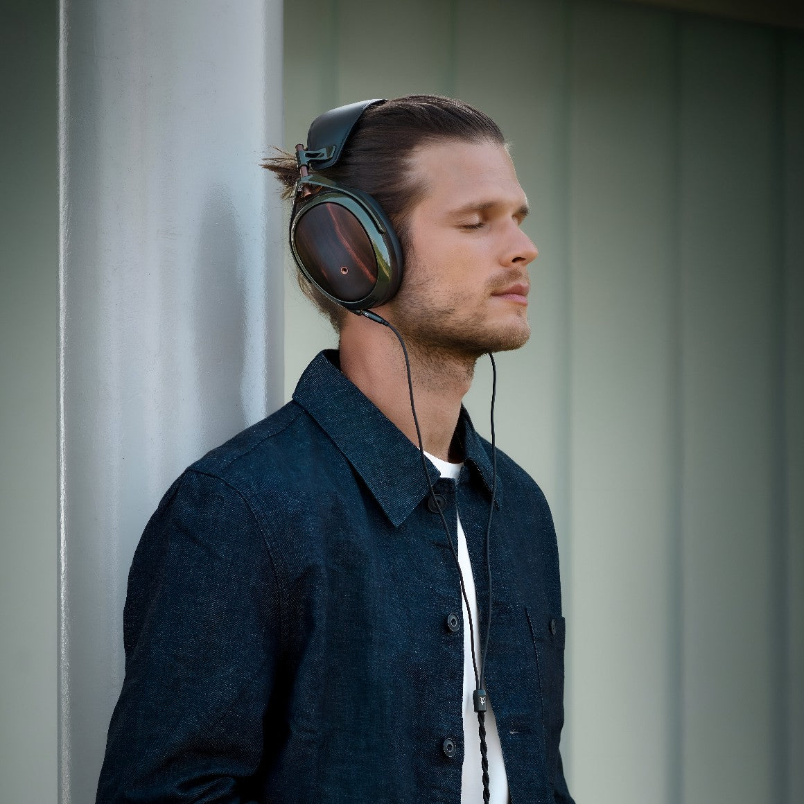 Headphone-Zone-Meze-STRADA