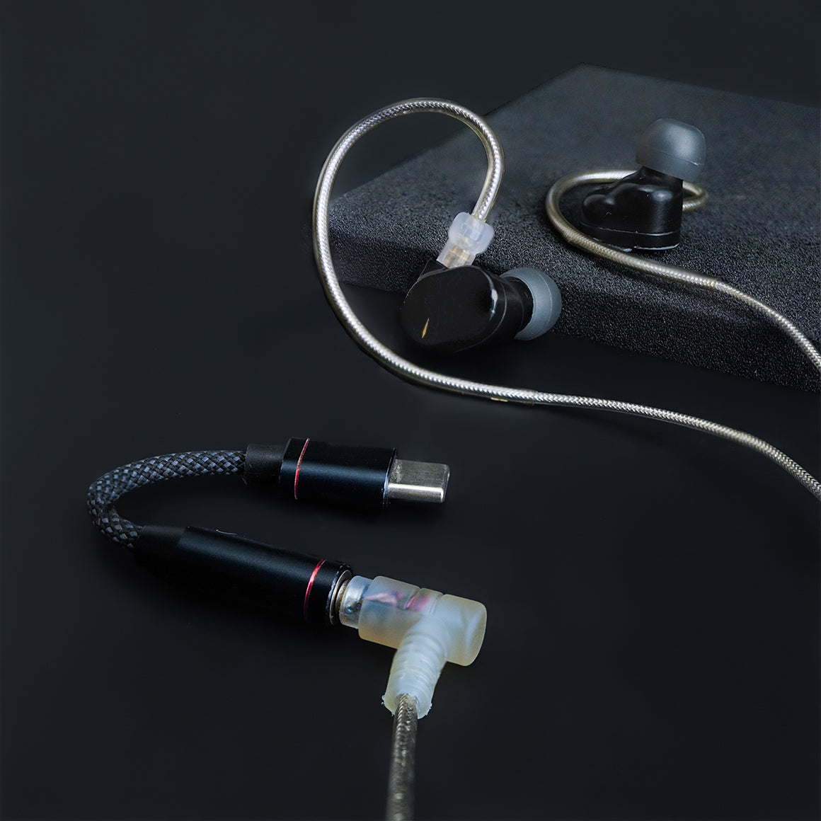 Headphone-Zone-Moondrop-Chu-II-Good-Bundle