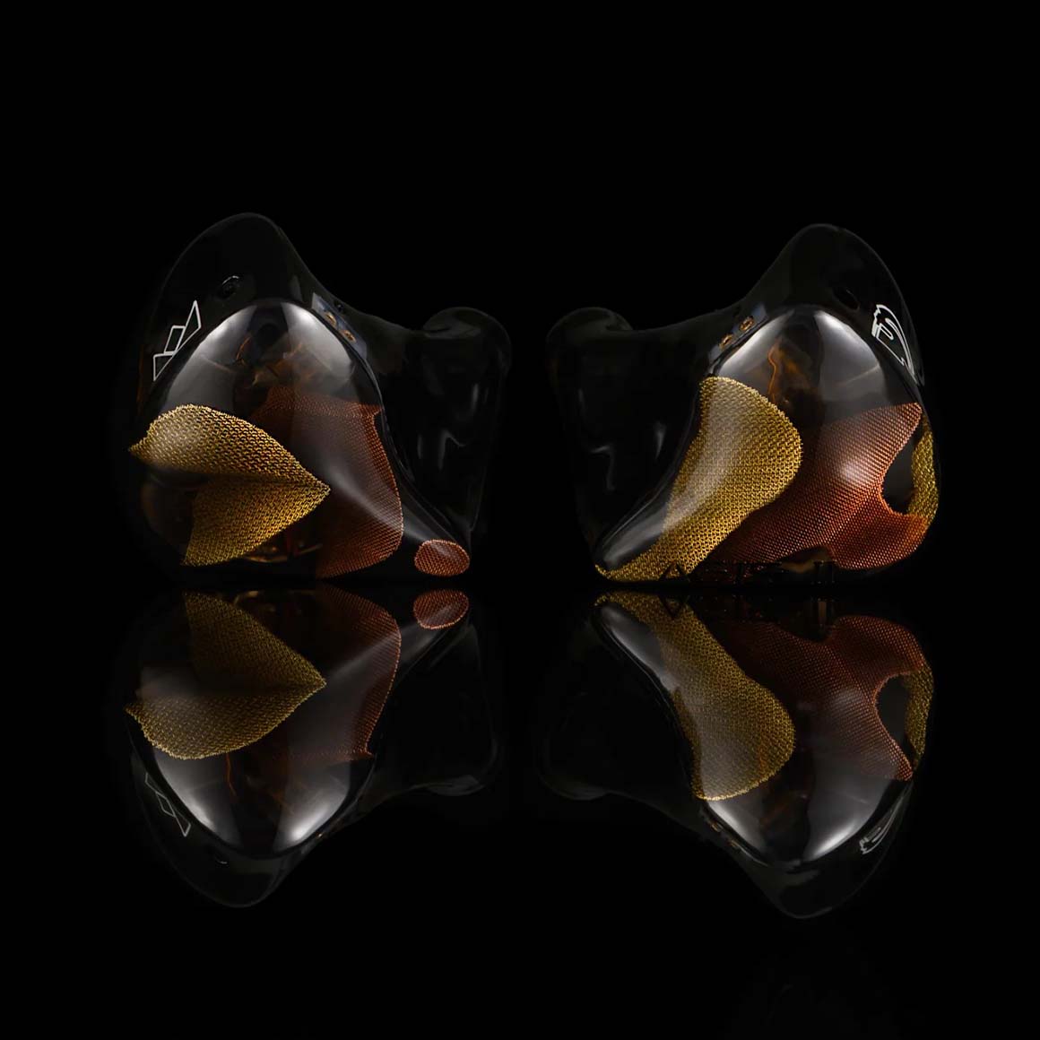 Headphone-Zone-Noble-Audio-AGIS-II