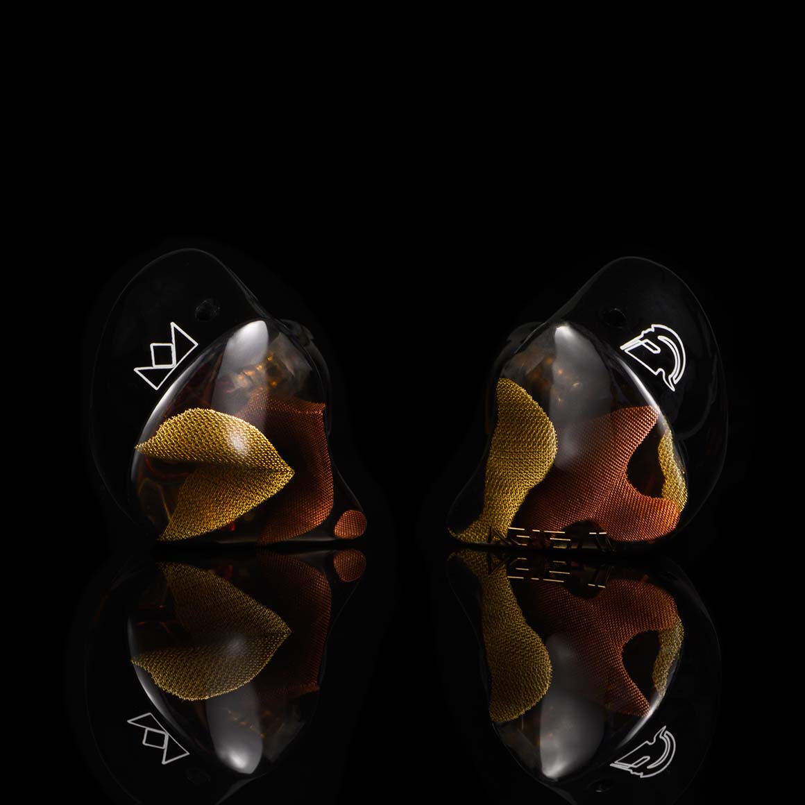 Headphone-Zone-Noble-Audio-AGIS-II