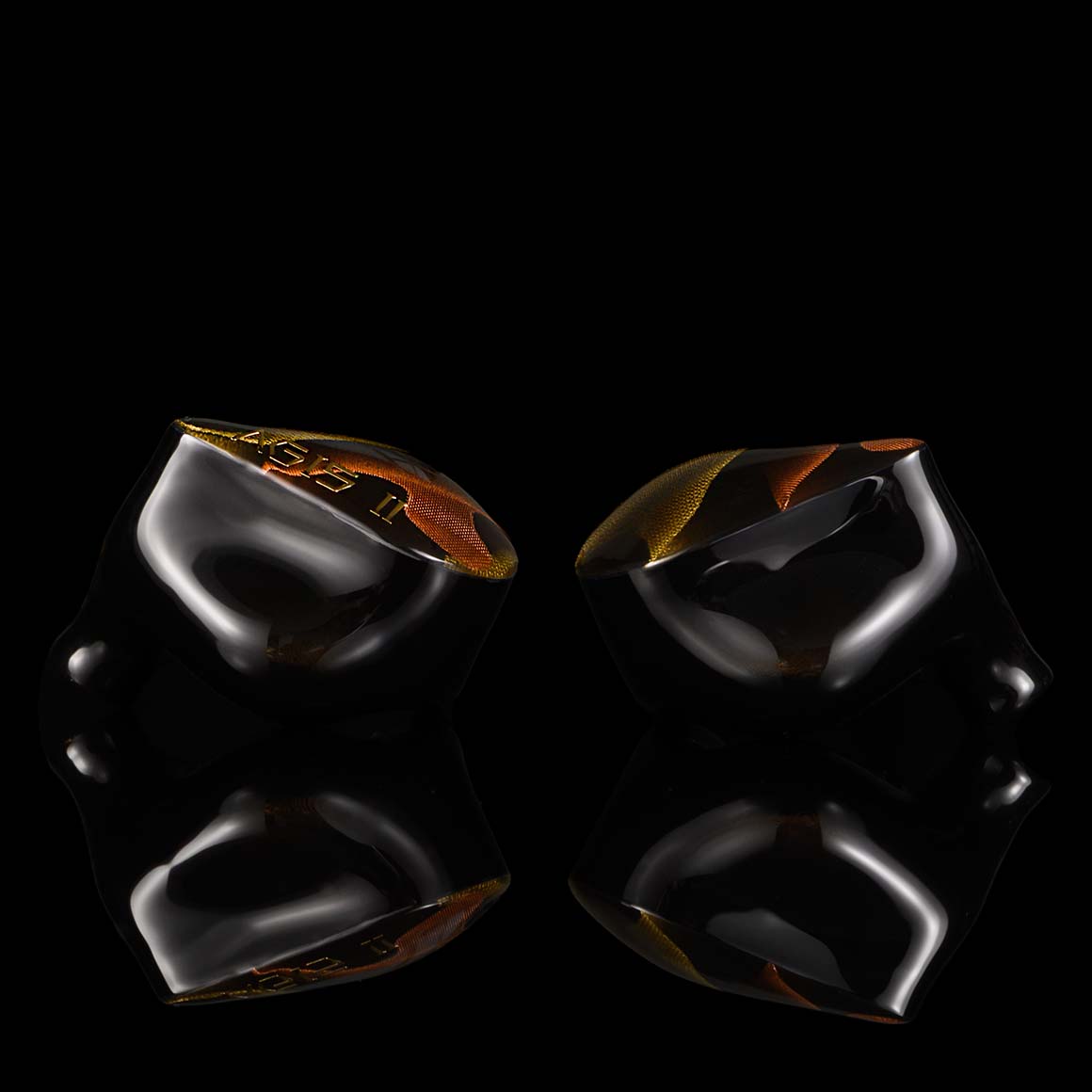 Headphone-Zone-Noble-Audio-AGIS-II