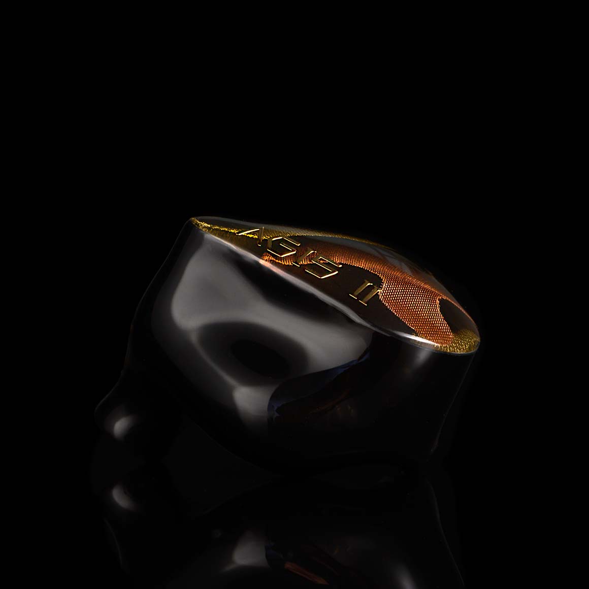 Headphone-Zone-Noble-Audio-AGIS-II