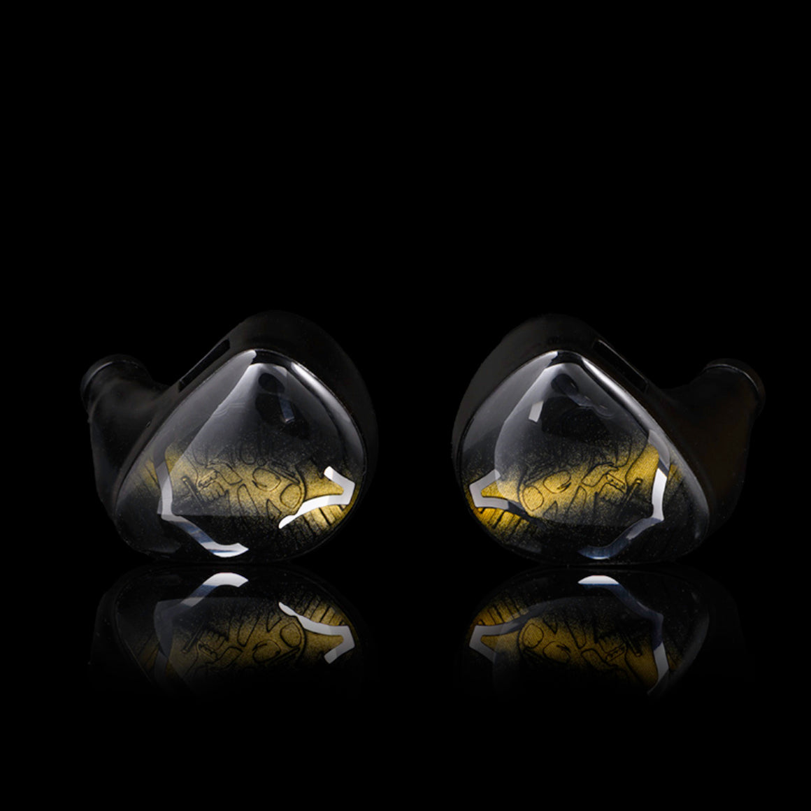 Headphone-Zone-Noble-Audio-Vanguard