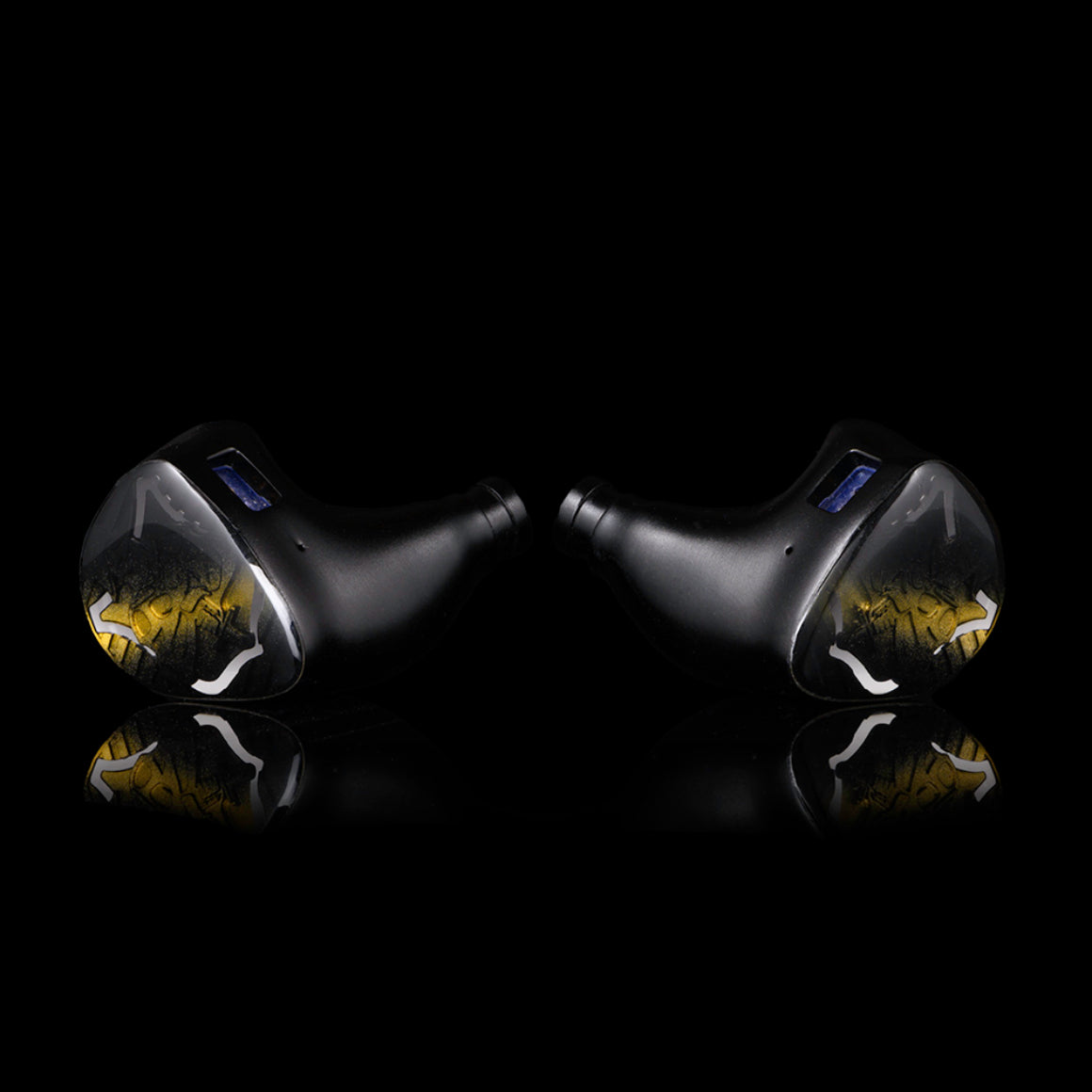 Headphone-Zone-Noble-Audio-Vanguard