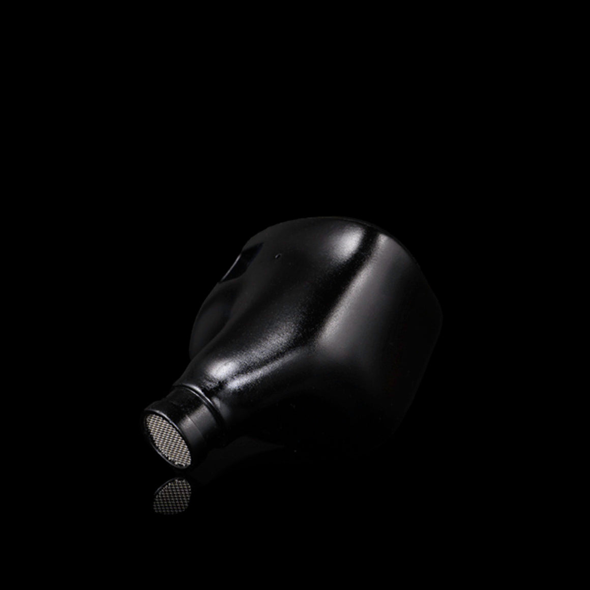 Headphone-Zone-Noble-Audio-Vanguard