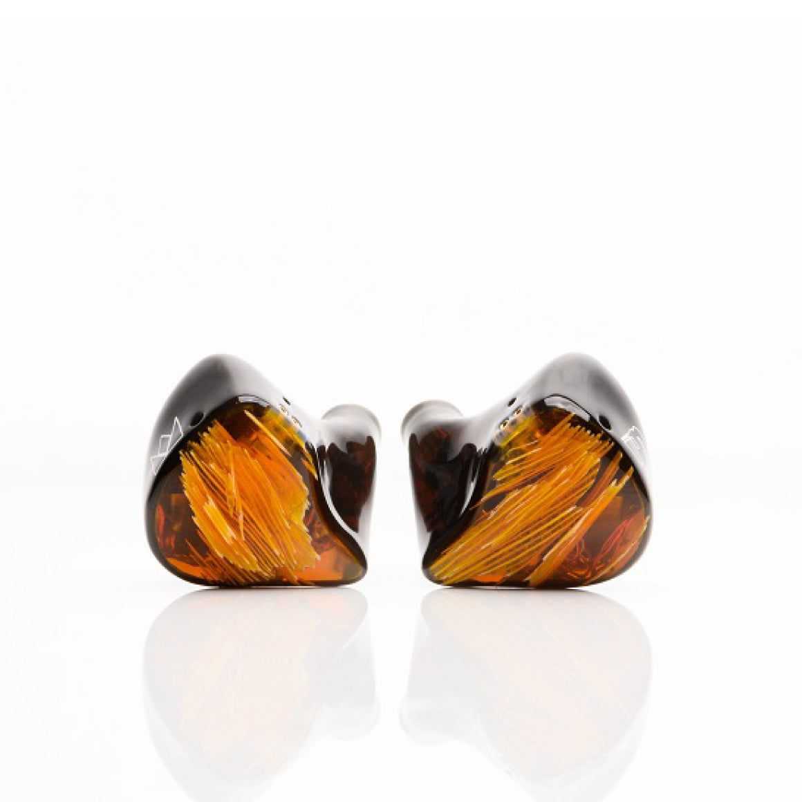 Headphone-Zone-Noble-Audio-Spartacus